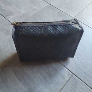 Gucci make up bag. 9.5 x 6.5 x 3.5